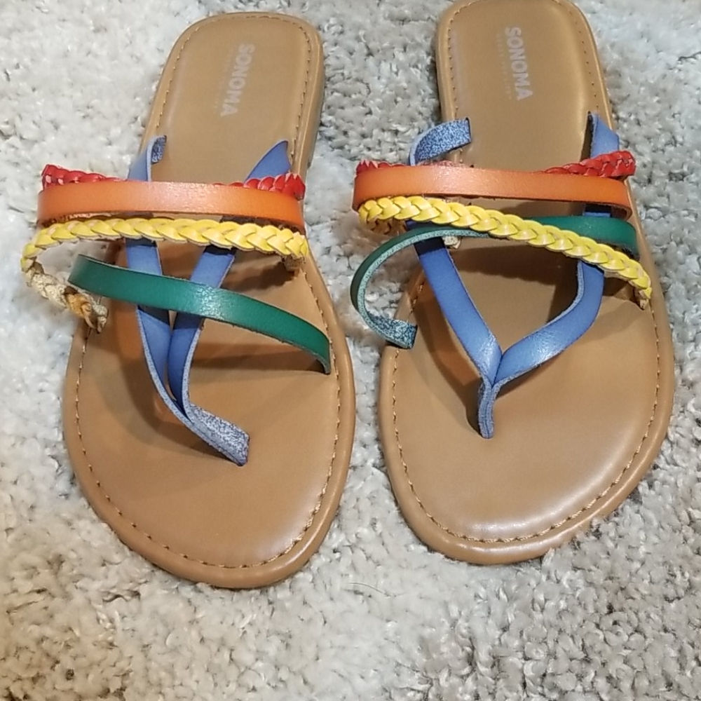 Sonoma sandals